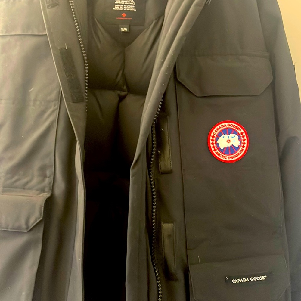 CANADA GOOSE EXPEDITION PUFFER JACKET US XL